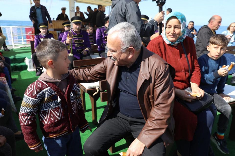 Başkan Güler, mayıs 7’sini vatandaşlarla kutladı
