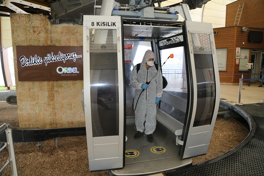 Ters ev ve teleferik hizmete açılıyor
