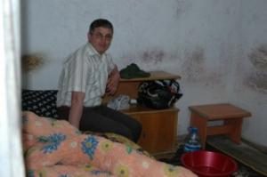 HAYIRSEVERLERDEN YARDIM BEKLİYOR