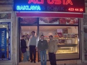 ALİ USTA ÇILDIRMIŞ OLMALI..!! Tüm Baklava Çeşitleri 10 TL.