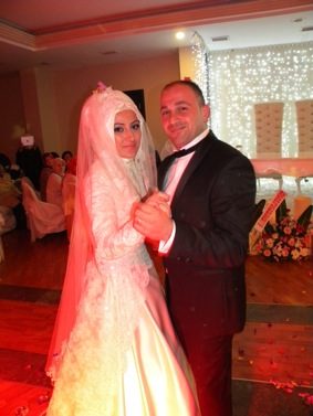 BÜŞRA İLE HÜSEYİN’E MUTLULUKLAR