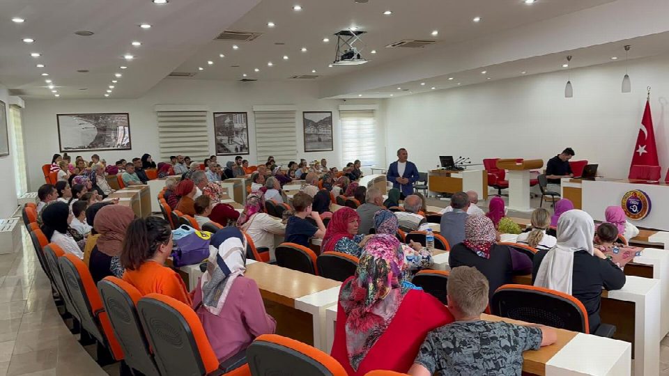 Vali Sonel, “Tüm vatandaşlarımıza kapımız açık”