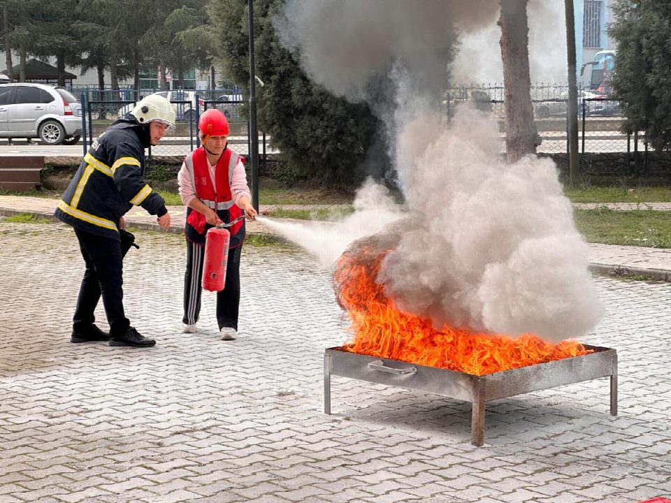 Ordu Gençlik Merkezinde sivil savunma etkinliği gerçekleşti
