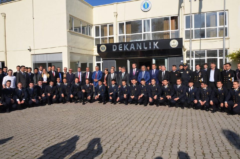 Fakültede kariyer günleri başladı