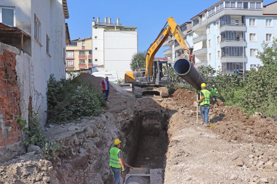 Aybastı Esenli’ye 2 km yeni yağmur suyu hattı