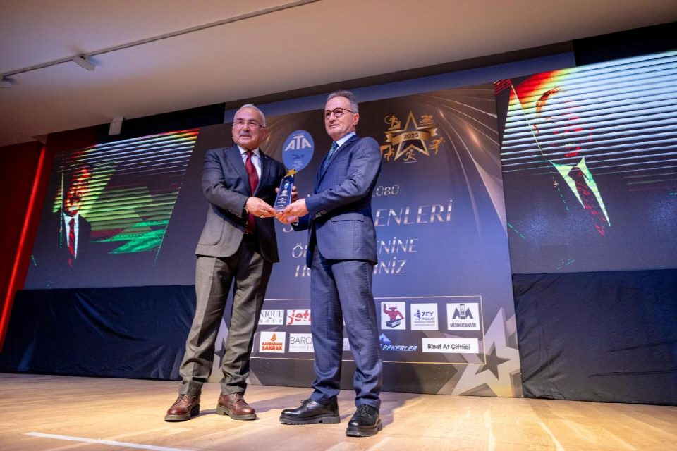 Başkan Güler’e bir ödül daha... “Spora ve sporcuya destek veren yönetici” ödülü başkan Güler’in