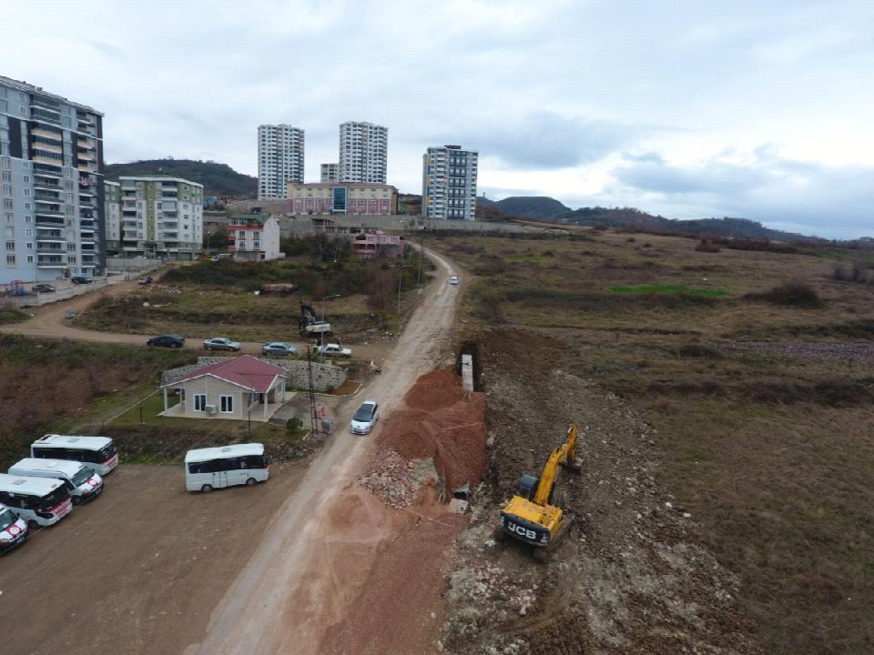 Ayazlı mahallesi’ne yağmur suyu hattı