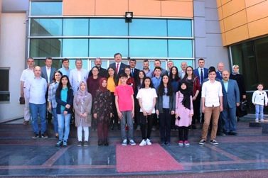 FATSO’dan Başarılı öğrencilere altın