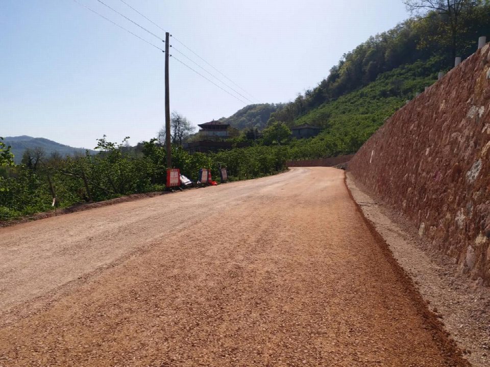 Fatsa sıcak asfalt konforuyla buluşmaya devam ediyor