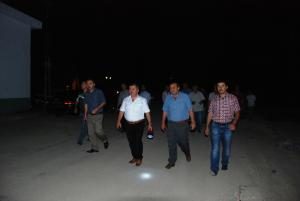 ASFALTTA GECE MESAİSİNE DEVAM