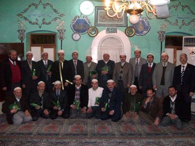 KURSİYERLERE BAŞARI BELGELERİ VERİLDİ