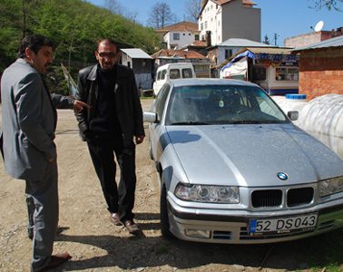 MUHİTTİN YAZGAN YALNIZ YAŞADIĞI EVİNDE ÖLÜ BULUNDU
