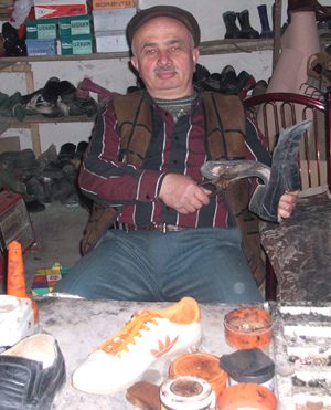 YENİ SATIŞ YOK, TAMİRAT ÇOK