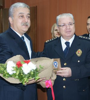 İl Emniyet Müdüründen, Rektör Kefelioğlu'na Makamında Ziyaret