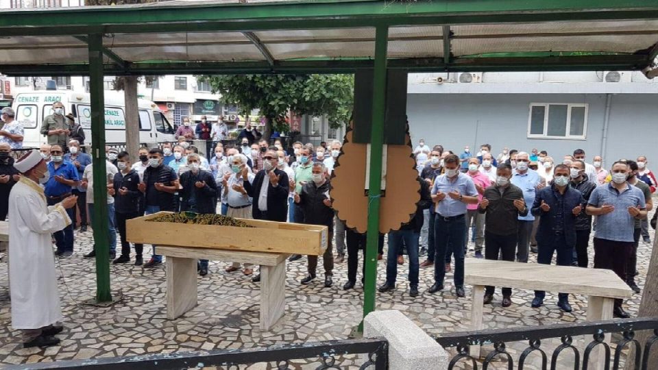 Emekli öğretmen Fehmi Yücel vefat etti