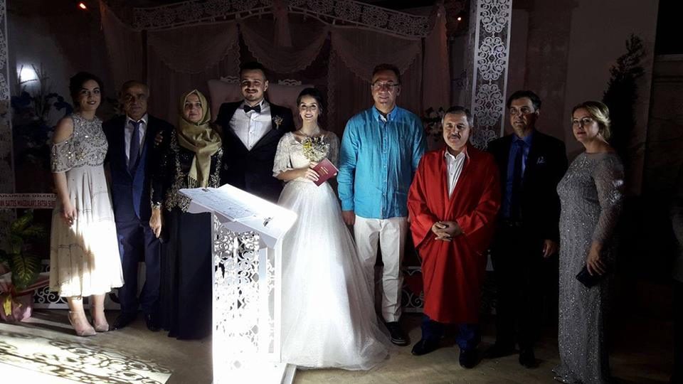 İLKNUR İLE RECEP GÖRKEMLİ BİR DÜĞÜNLE EVLENDİLER