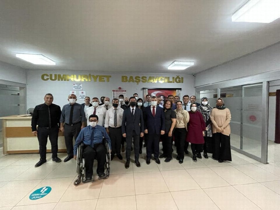 Cumhuriyet Başsavcısı Çabukoğlu’na doğum günü sürprizi