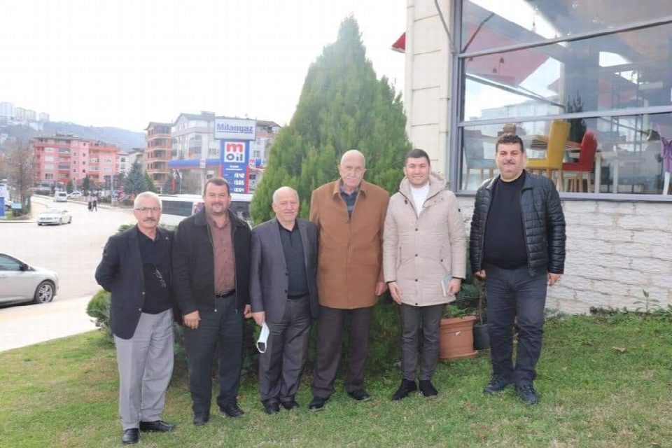 Fatsalı şair'e Ulaş başkan'dan vefa