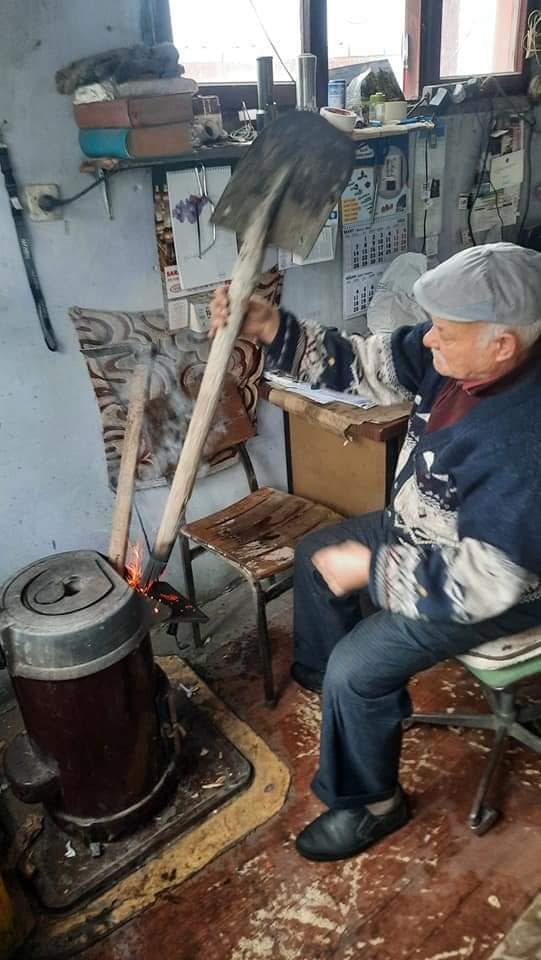 Mart kapıdan baktırır, kazma kürek yaktırır" sözü gerçek oldu