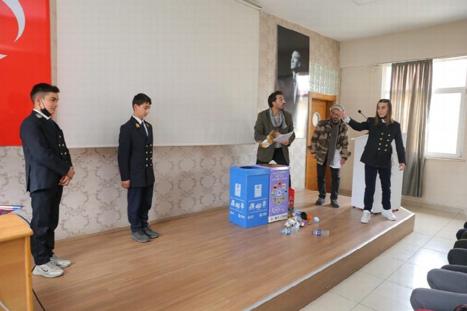 Fatsa’da 4 bin öğrenciye geri dönüşüm ve çevre bilinci eğitimi verildi