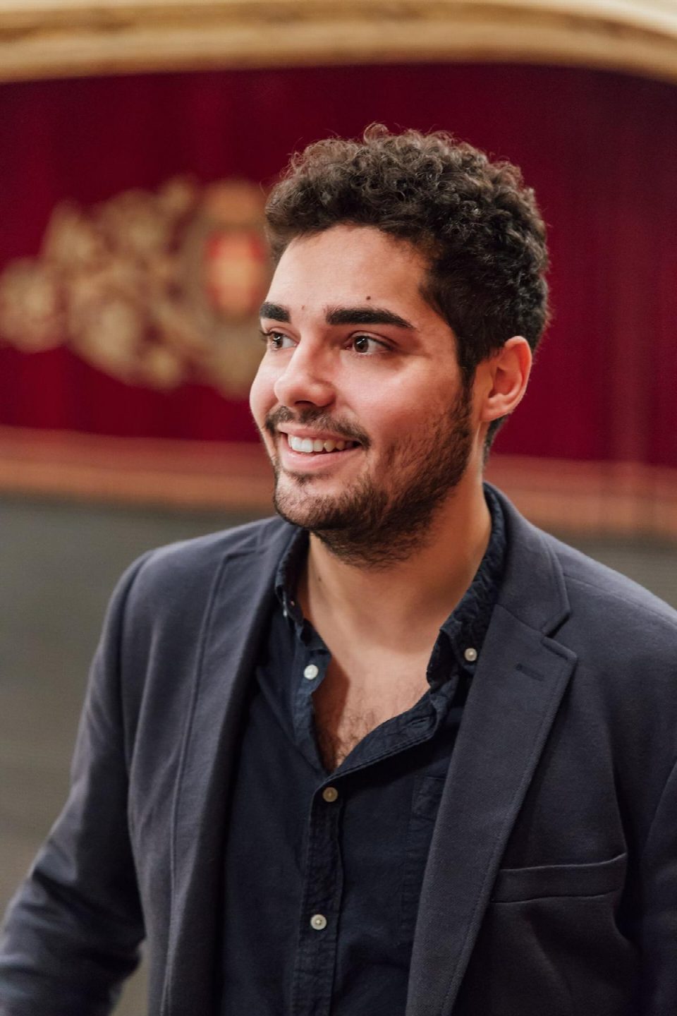 Fatsalı tenor İtalya'da operayı meydanlara taşıyor