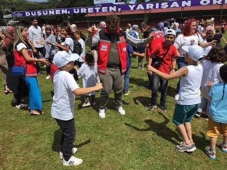 Aybastı Perşembe yaylasında çocuk şenliği yapıldı