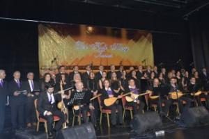BÜYÜKŞEHİR BELEDİYESİ'NİN TÜRK HALK MÜZİĞİ KONSERİ BEĞENİYLE İZLENDİ