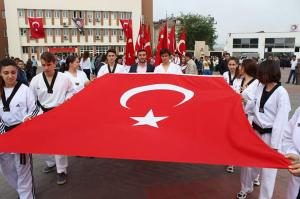 FATSA’DA 19 MAYIS ATATÜRK'Ü ANMA VE SPOR BAYRAMI KUTLANDI