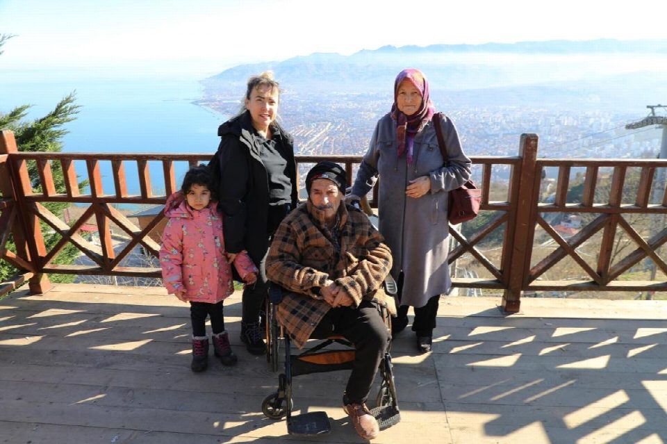 YILMAZ AMCA ENGELSİZ TAKSİ HİZMETİ İLE HAYALİNİ GERÇEKLEŞTİRDİ