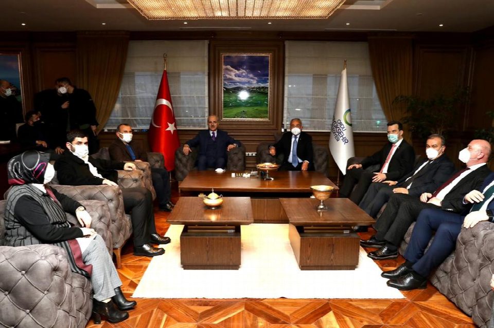 Numan Kurtulmuş Büyükşehirde