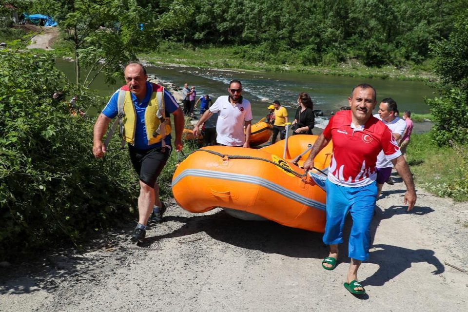 Vali Sonel, “Ordu’da Rafting Sporunu Yaygınlaştırmak İstiyoruz”
