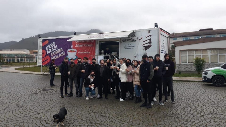 Gençlerin çorbası Büyükşehir'den