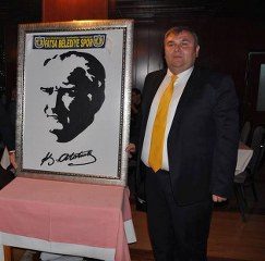 BİZİM BİZ OLMAMIZ GEREKİYOR
