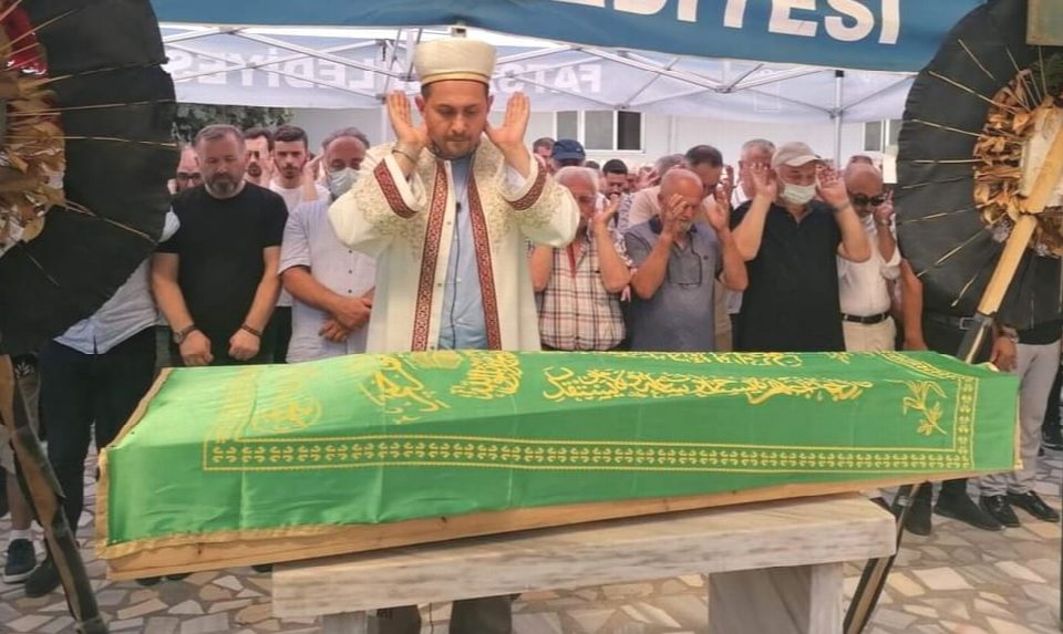 Zekeriya Eruzun son yolculuğuna uğurlandı