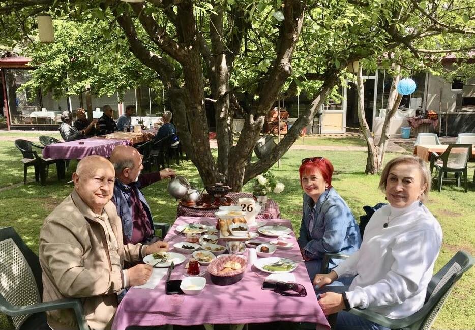 "Yağlı Günü"nde buluştular