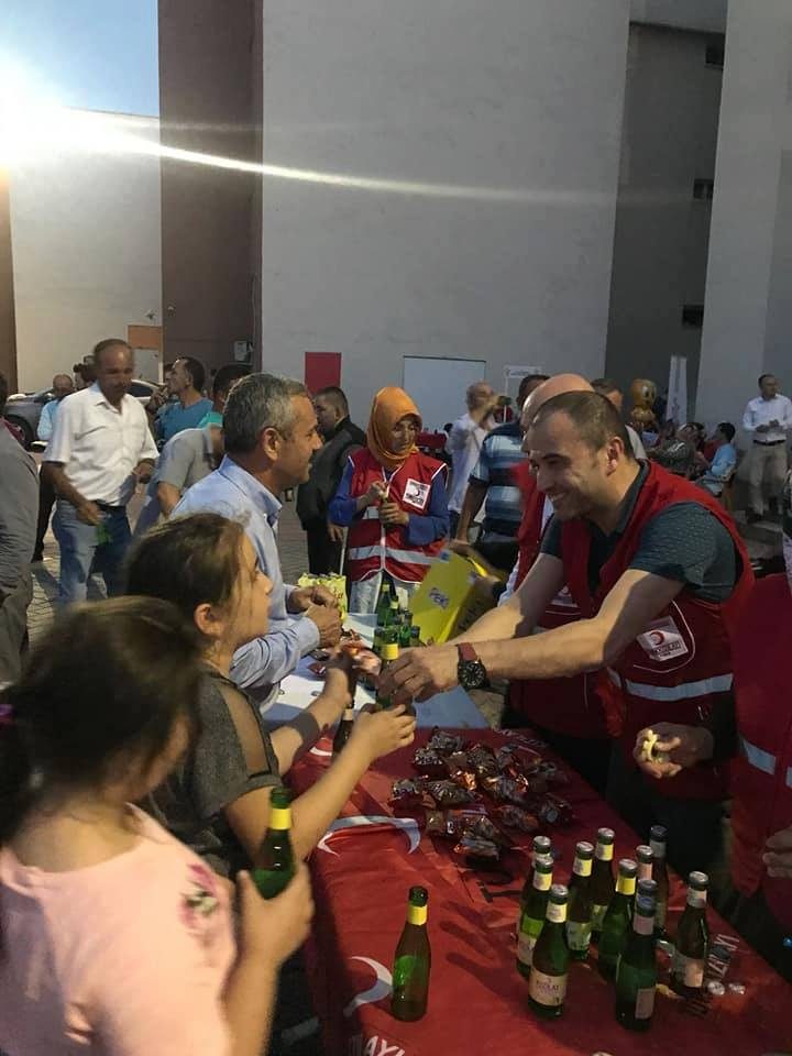 Nöbet’de İkramda bulundular
