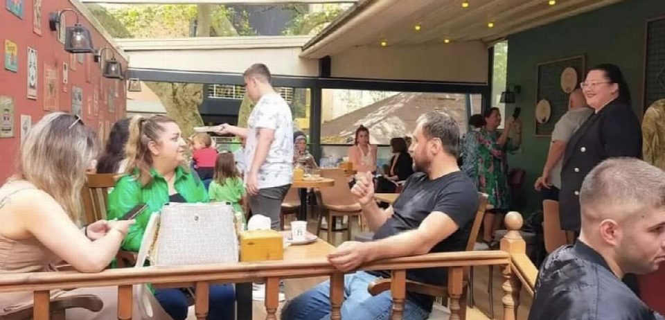 Fi COFFEE hizmete girdi