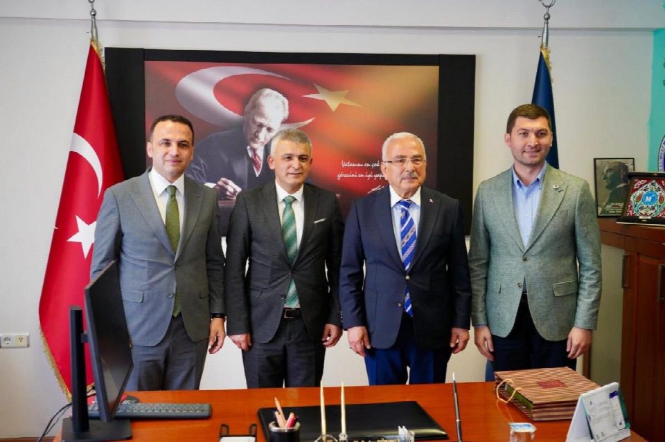 MALİ MÜŞAVİRLER ODASINDA ENDER SÖNMEZ YENİDEN BAŞKAN SEÇİLDİ