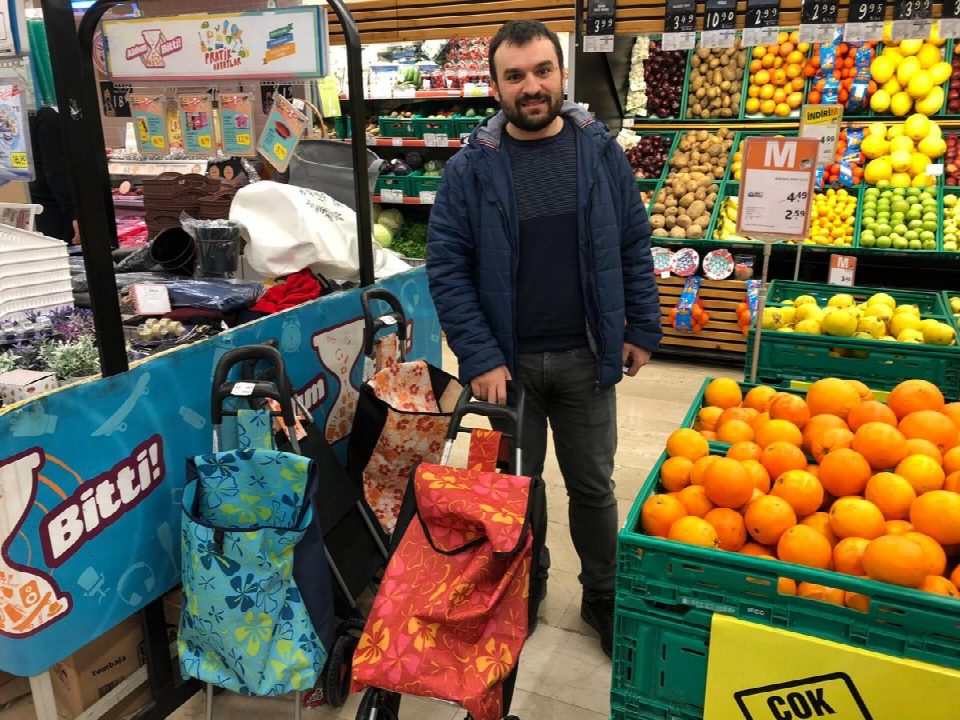 Alışverişte 'paralı poşet' dönemi başladı
