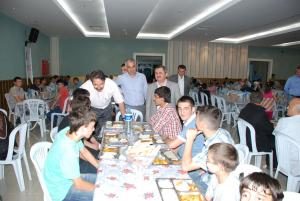 VEKİL FATİH HAN ÜNAL İFTAR SOFRASINI ZİYARET ETTİ
