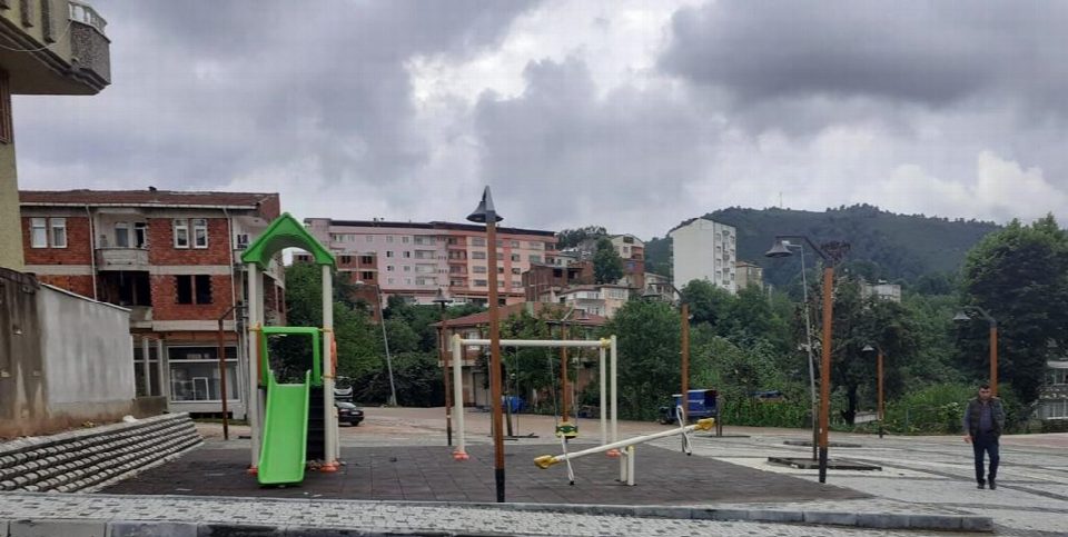 Çamaş kent meydanına kavuştu