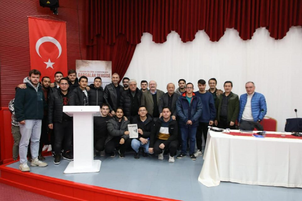Fatsa'dan çağdaş Türk şiiri ve edebiyatına katkı; Gargalak