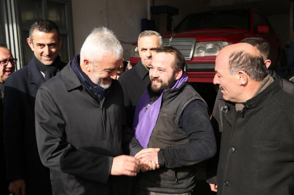 Enver Yılmaz sahaya indi