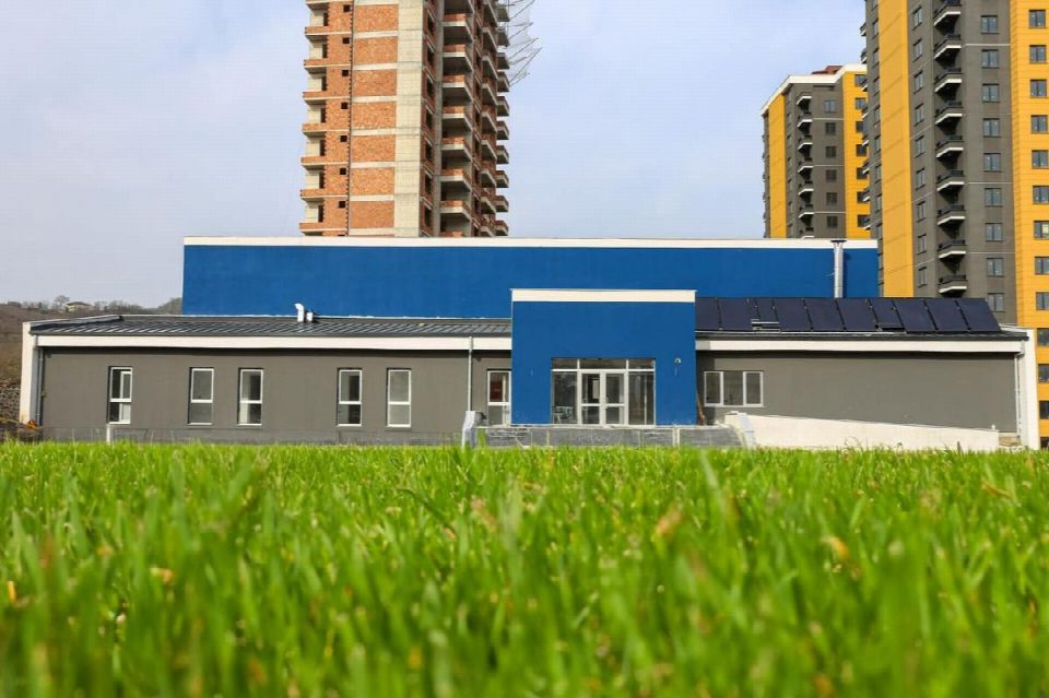 Yarı Olimpik Kapalı yüzme havuzunda geleceğin sporcuları yetişecek