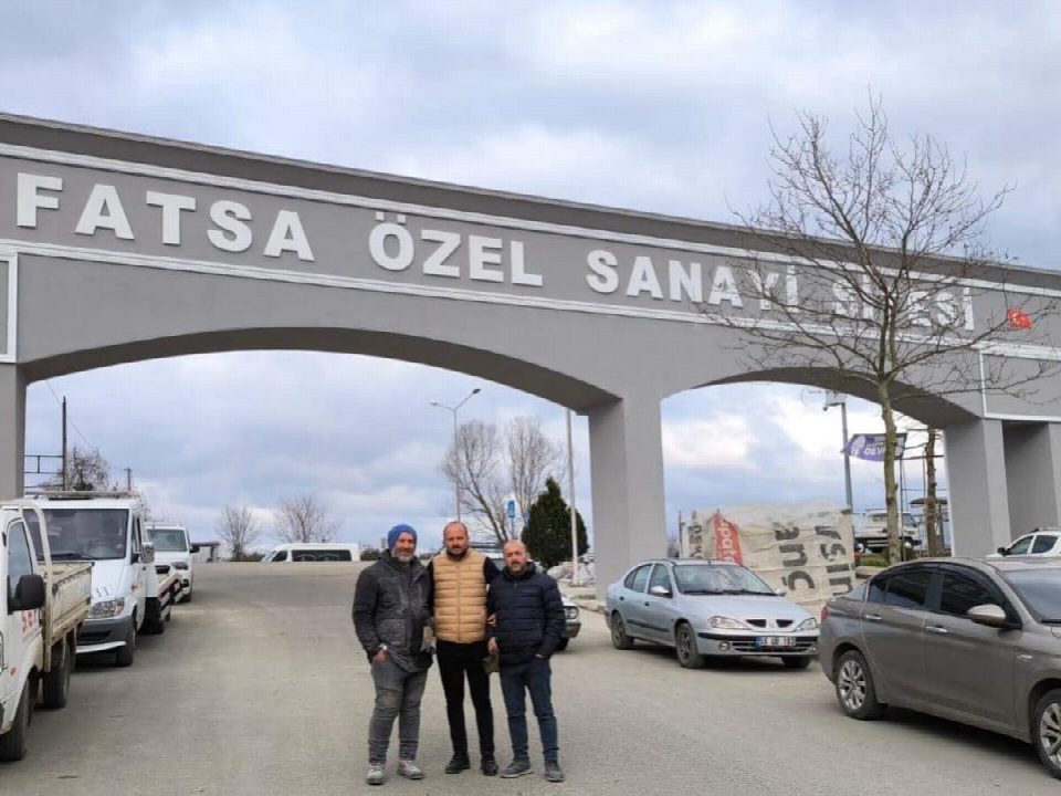 Özel sanayi sitesi girişine yeni kapı yapıldı OSB’nin bile böyle kapısı yok…