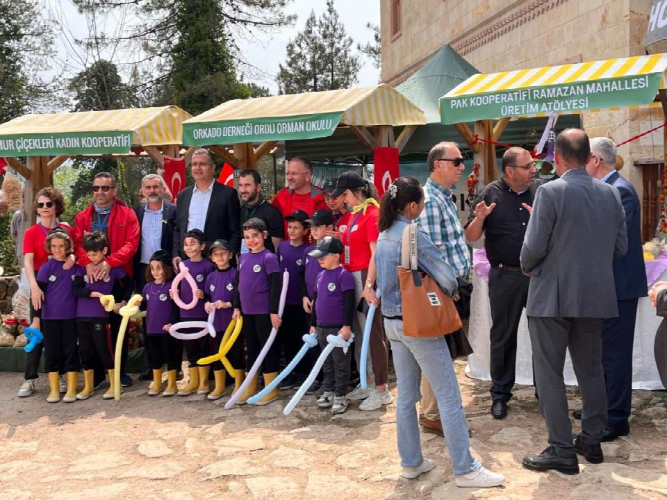 4.TOHUM TAKAS ŞENLİĞİNE BÜYÜK İLGİ