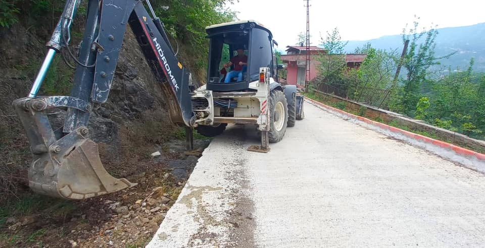 KIRSAL MAHALLELERDEKİ ÇALIŞMALAR DEVAM EDİYOR