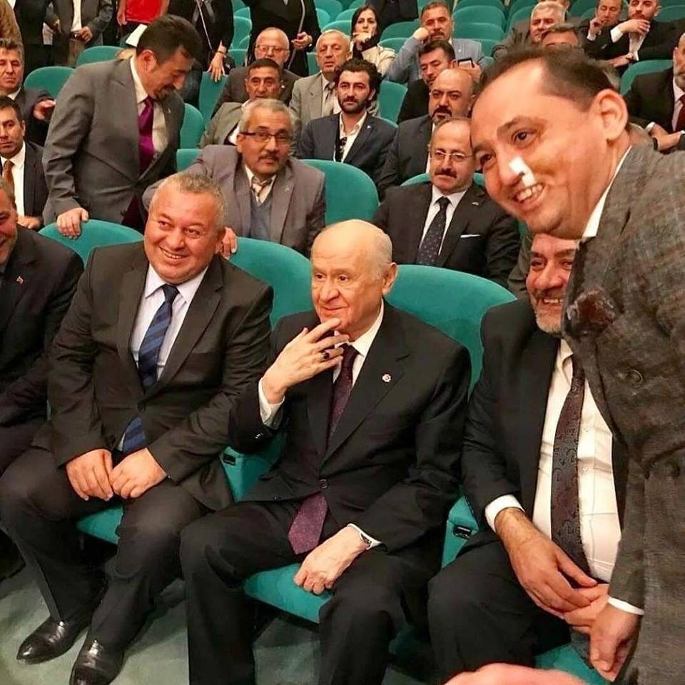 Kaçak’tan Bahçeli’ye Hem Söz, Hem Hediye