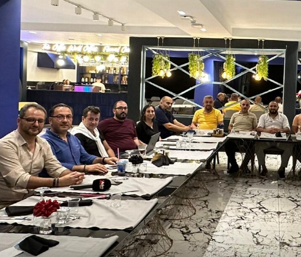 Başkan Erdoğan basın mensuplarıyla bir araya geldi