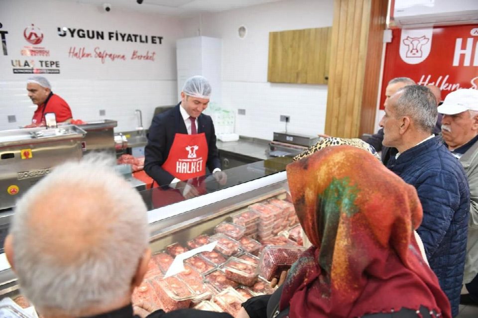 Altınordu Halk et satış noktası hizmete açıldı
